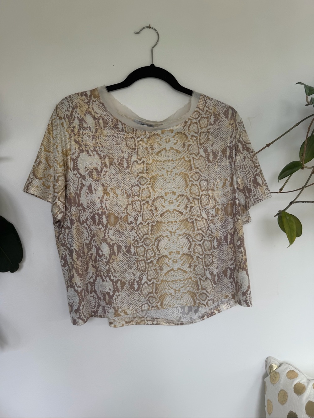 Bar III Short Sleeve Snake-Print Tee in Beige and Taupe